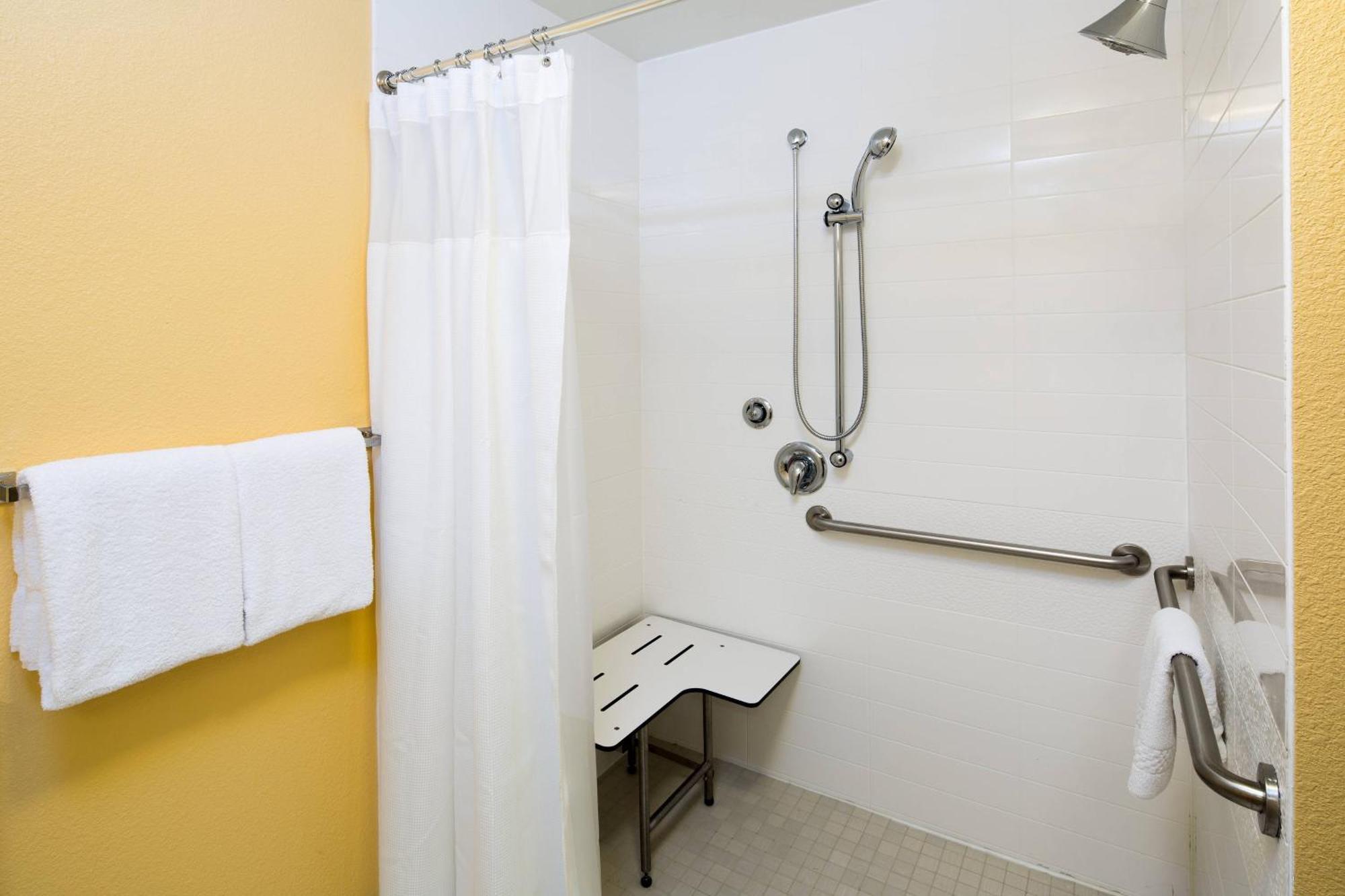 Fairfield Inn & Suites By Marriott San Antonio Airport/North Star Mall Exterior foto